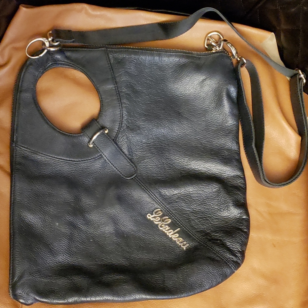 Vintage Black Leather Shoulder bag